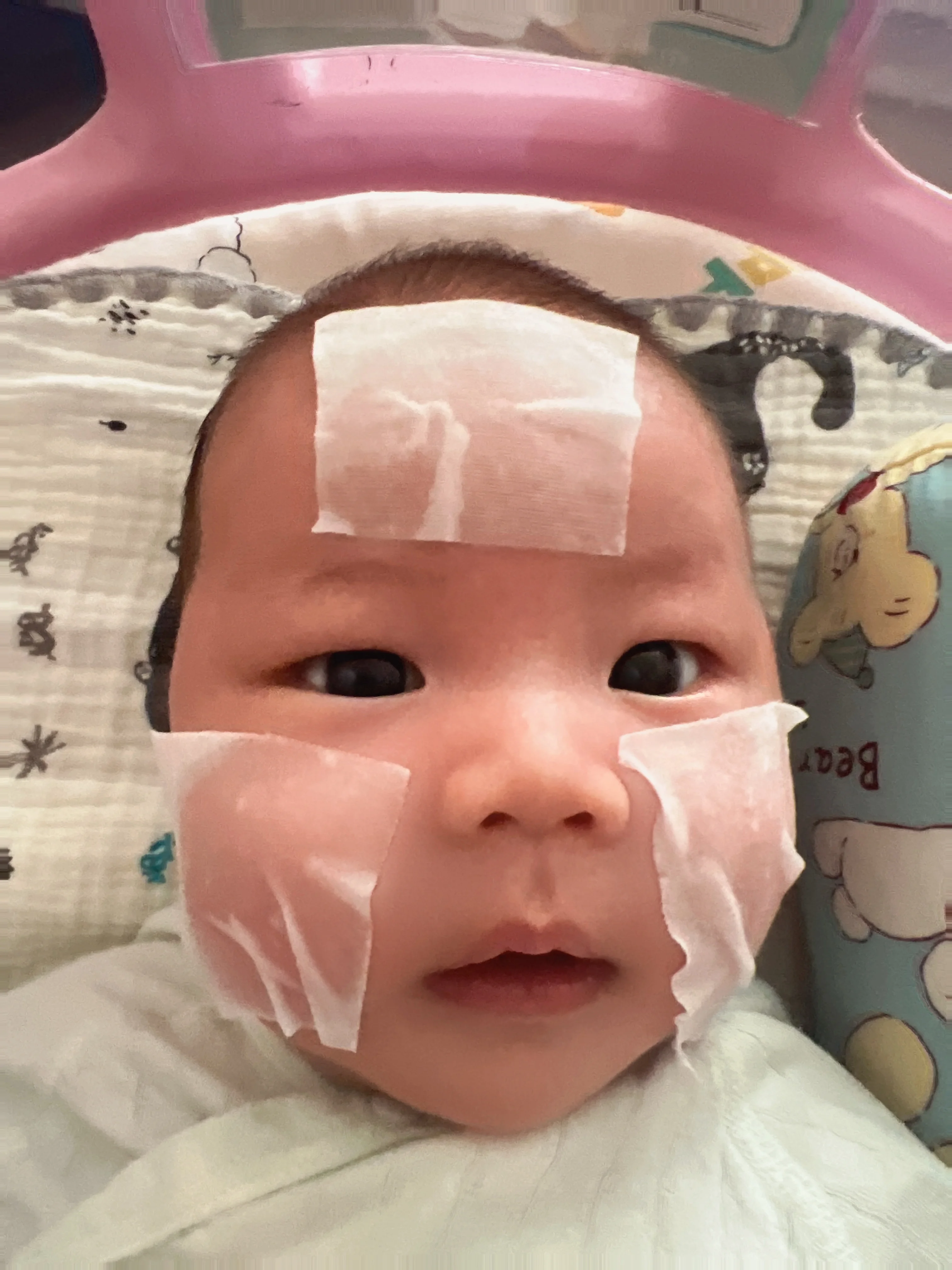 又敷桃子水面膜啦